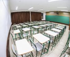 Primeiro dia de aula na rede estadual do Paraná